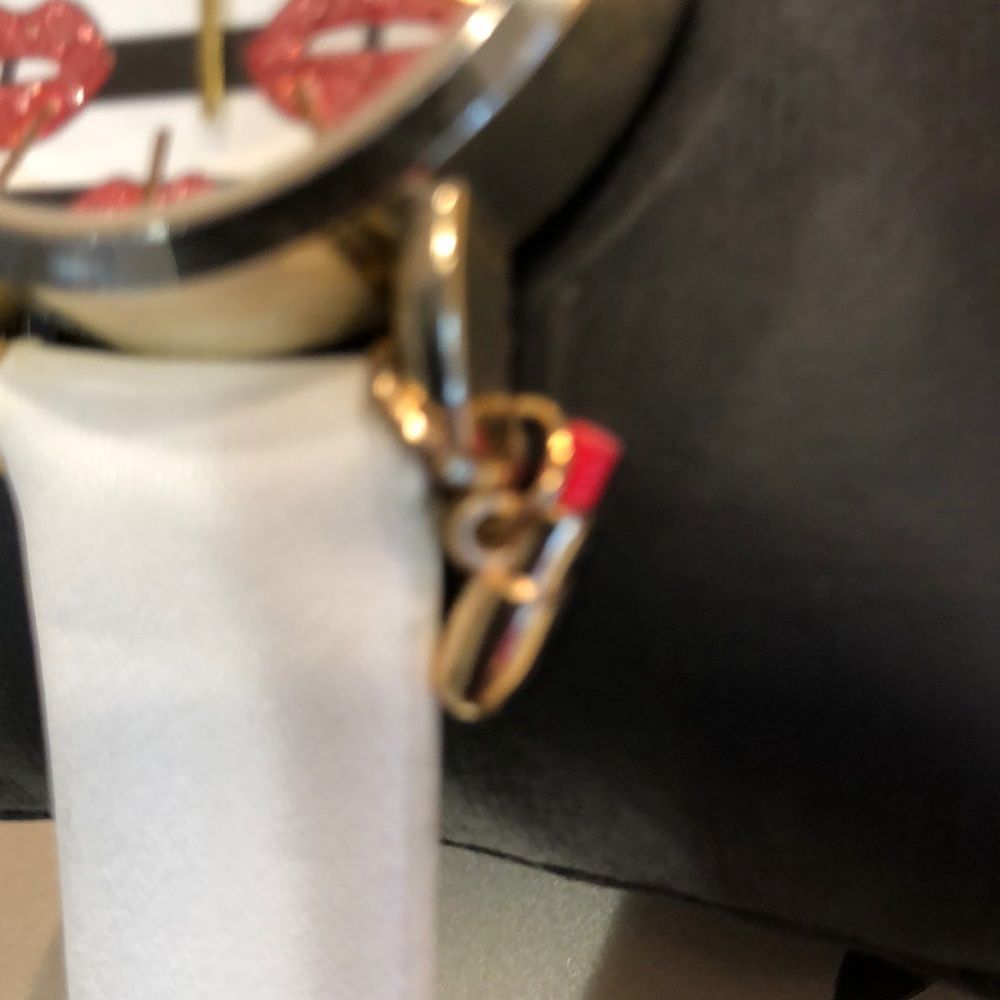 C lip Watch white strap n charm lipstick 💄 - Picture 2 of 8